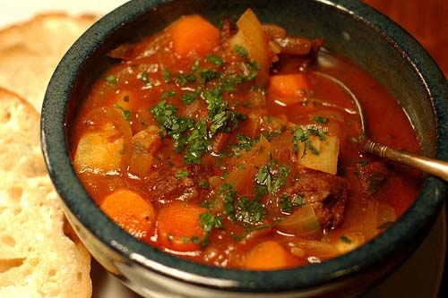 Cách nấu thịt bò hầm cà rốt kiểu truyền thống