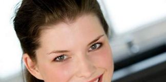 Bí quyết ăn tiệc buffet cuối năm để không nhiễm bệnh