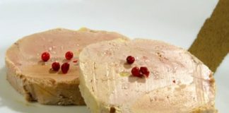 Hướng dẫn cách nhanh chóng làm mềm môi