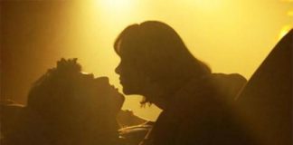 Tôi có nên tiếp tục "cặp bồ" với sếp?