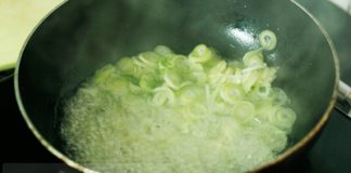 Cách làm chả lụa chay ngon tuyệt ăn Tết