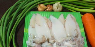 Mực xào ngồng tỏi đậm đà ngon cơm