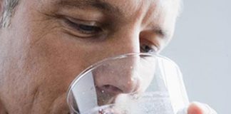 3 mẹo hay giúp giải rượu tức thì