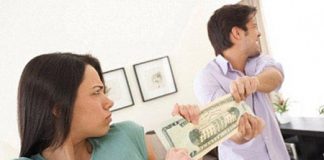 Vợ chỉ lo giữ tiền, ai giữ gìn hạnh phúc? - 1