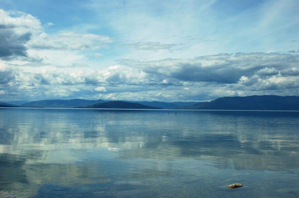 Ngắm 12 biển hồ trong nhất hành tinh