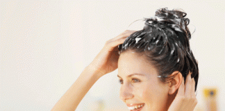 3 công thức tự chế dầu xả dưỡng tóc tại nhà