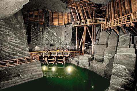 Khám phá mỏ muối Wieliczka