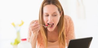 Thói quen xấu khiến bạn tăng cân trong mùa thu