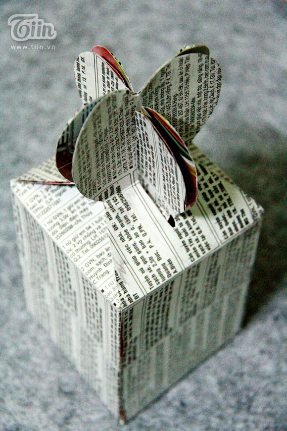 Cách làm hộp quà từ giấy báo cũ