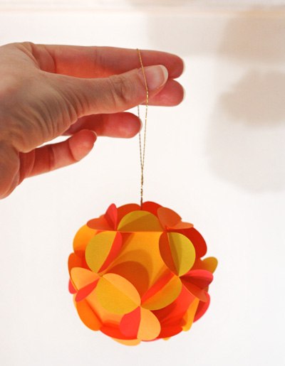 3 bước làm quả cầu hoa 3D cực dễ nhìn là mê