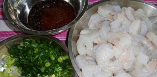 Đậm đà với món tôm xào tương cà