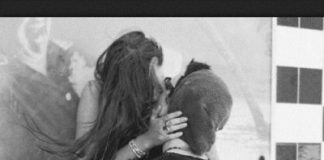 Tư thế ‘yêu’ dựa tường đem lại cảm xúc hưng phấn lạ thường