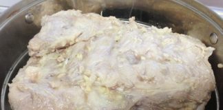 Làm sườn nướng sốt BBQ hấp dẫn