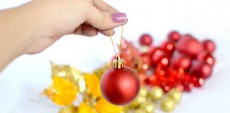 Những cách trang trí cây thông Noel siêu lung linh