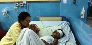 Bé gái chơi đùa rơi xuống giếng sâu 12m