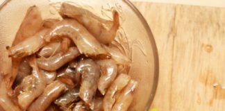 Tôm rim mặn ngọt đưa cơm ngày rét