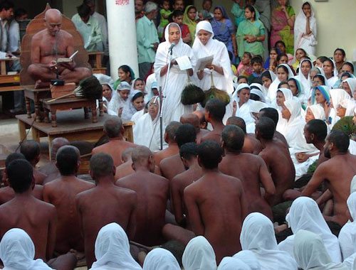 Giáo phái khoả thân ở Ấn Độ