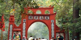 Người lao động nghỉ bù Ngày Giỗ Tổ Hùng Vương vào thứ 2 - ngày 18/4