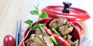 Sườn hầm coca cực lạ miệng cho bữa cơm ngày cuối tuần