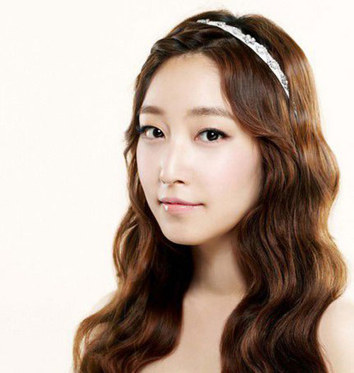 Hướng dẫn làm các kiểu tóc cô dâu đẹp nhất của Hàn Quốc