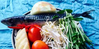 Canh chua cá saba nấu mẻ ngon tuyệt cú mèo