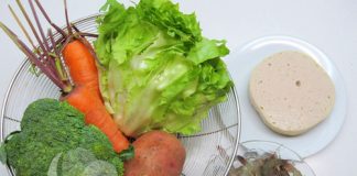 Salad rau củ ngon cho Giáng sinh