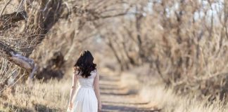 Tạm bợ chỉ có thể là tạm bợ, không thể trở thành tình yêu!