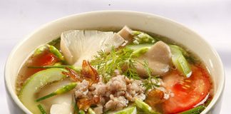 Nấu canh hẹ thanh nhiệt