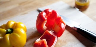 Cách làm mì trộn thịt viên thơm ngon,lạ miệng