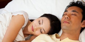 Bắt bệnh mồ hôi sau khi làm “chuyện ấy”