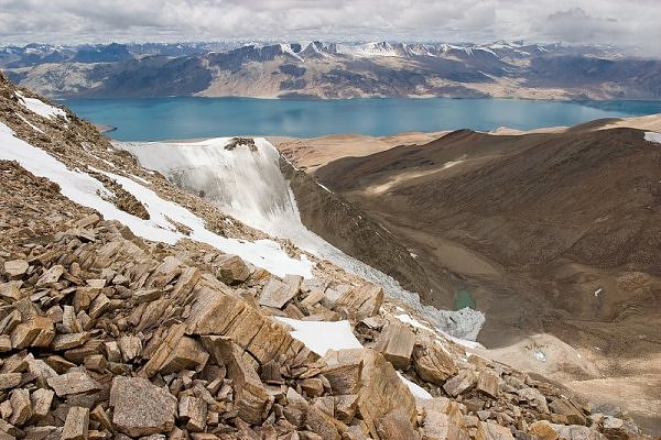 Khám phá những hồ nước cao nhất thế giới