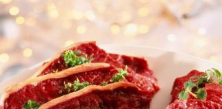 Cách làm giò bò ngon cho mâm cơm ngày Tết thêm hấp dẫn