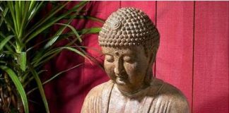 Đặt tượng Phật ở đâu để đón vận may, xua tan điềm dữ?