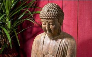 Đặt tượng Phật ở đâu để đón vận may, xua tan điềm dữ?