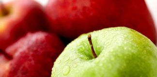 Cẩn trọng với 14 thực phẩm dễ nhiễm bẩn nhất