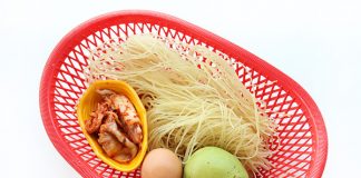 Bún trộn kiểu Hàn Quốc - 1