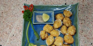 Vào bếp làm món nghêu nướng bơ tỏi thơm phức đậm đà