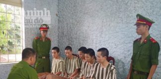 Bắt 5 người thay nhau 'quan hệ' với thiếu nữ 16 tuổi