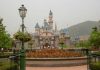 Đến công viên Disneyland tìm về tuổi thơ