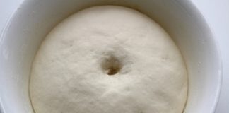 Cách làm bánh bao đậu đỏ thơm ngon cho bữa sáng