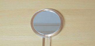 Khoác áo mới dễ thương cho chiếc gương cầm tay