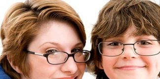 Cách chăm sóc đôi mắt cận