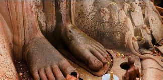 Giáo phái khoả thân ở Ấn Độ