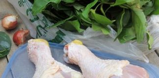 Cách nấu canh chua thịt gà tuy lạ nhưng ngon