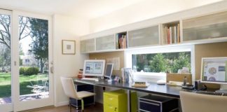 Cách xếp đặt bàn làm việc theo phong thủy