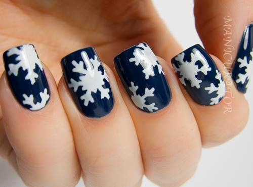 Hướng dẫn vẽ nail hoa tuyết cực đơn giản đón Giáng sinh - 5