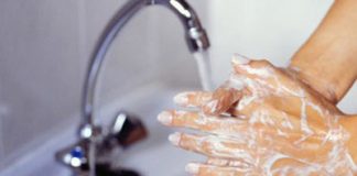 Giữ sức khỏe khi đi du lịch trong kỳ nghỉ lễ 30/4 – 1/5