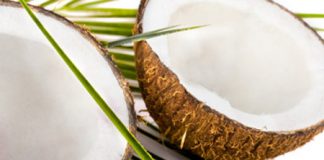 Cách làm đẹp da với dầu dừa