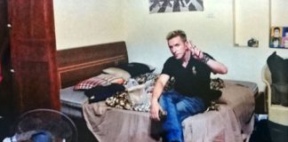 Vạch mặt gã giáo viên Tây 'biến thái'