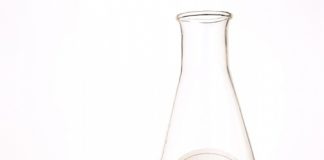 Hướng dẫn tự chế dầu gội đầu phù hợp mọi loại tóc